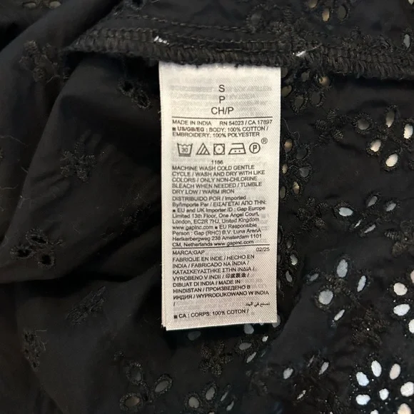 GAP X Doen Black Sleeveless Eyelet Top - Picture 14 of 15